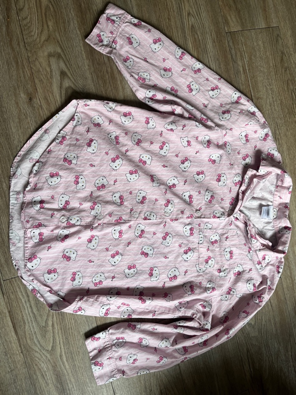 Hello Kitty Pink and White womans Button-Front Pajama Top